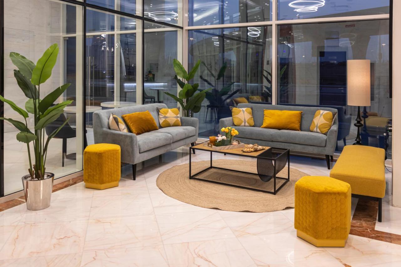 Viola Hotel Apartments 샤르자 외부 사진