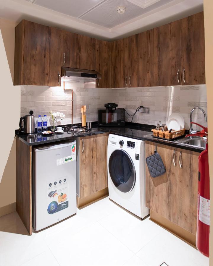 Viola Hotel Apartments 샤르자 외부 사진