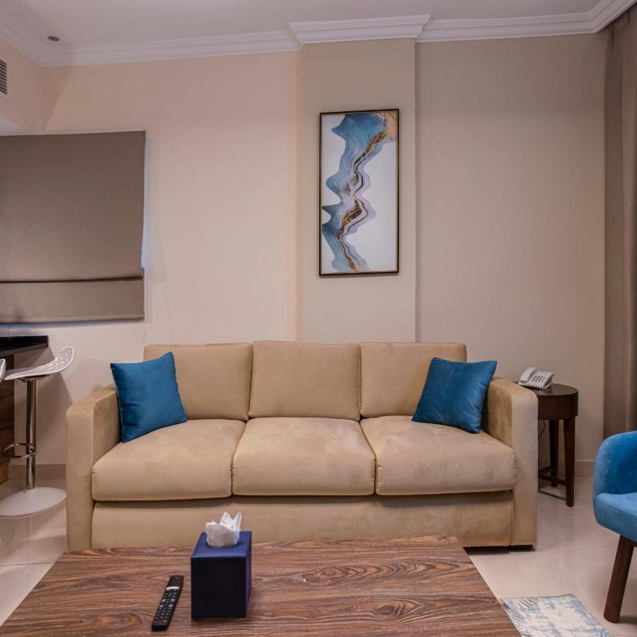 Viola Hotel Apartments 샤르자 외부 사진