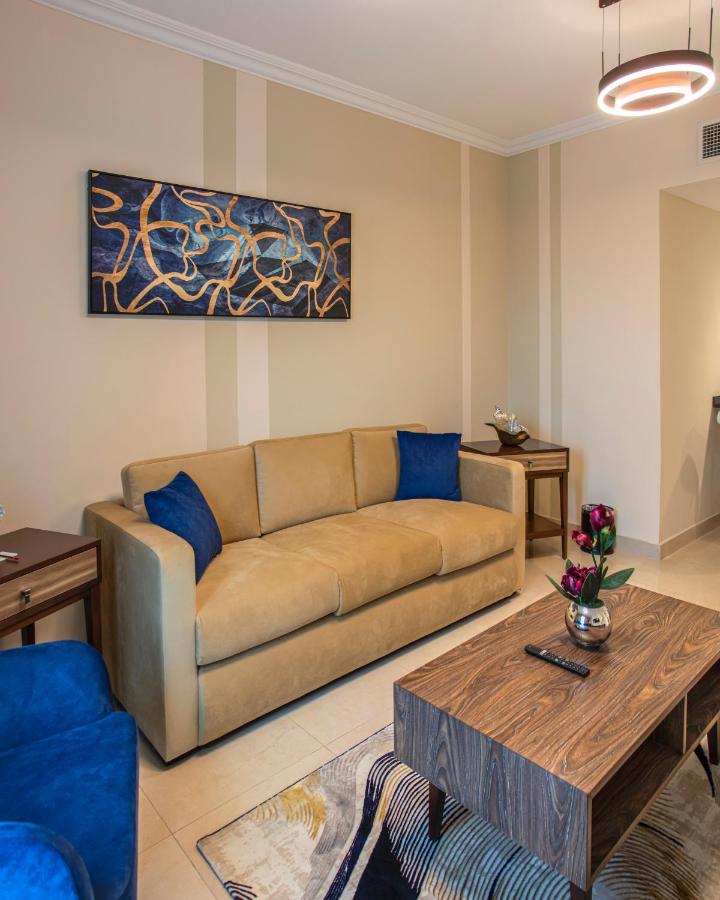Viola Hotel Apartments 샤르자 외부 사진